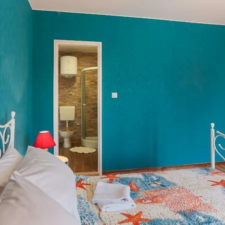 Dora Victoria Dream شقة ميدولين