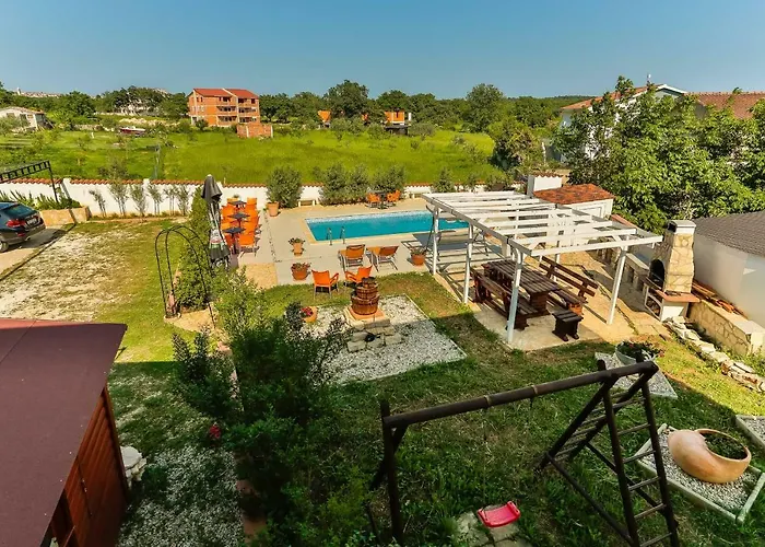 Dora Victoria Dream 메덜린