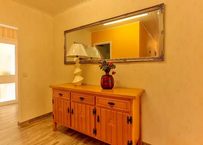 Dora Victoria Dream 아파트