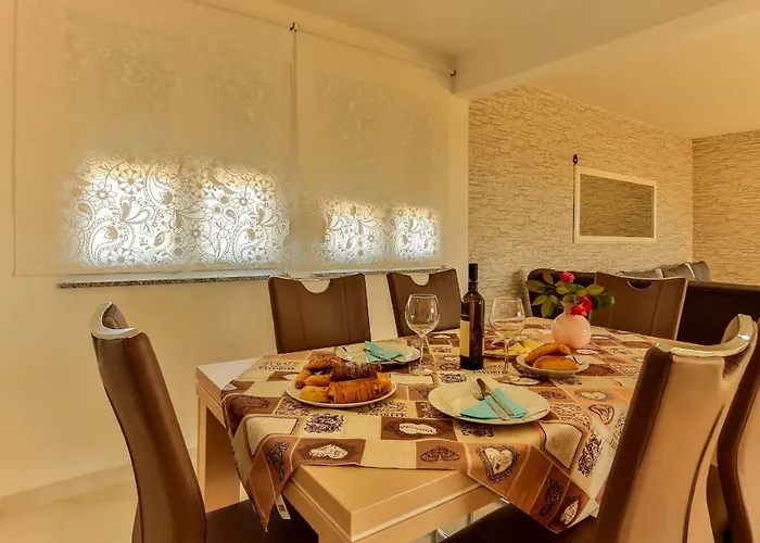 Dora Victoria Dream * 메덜린