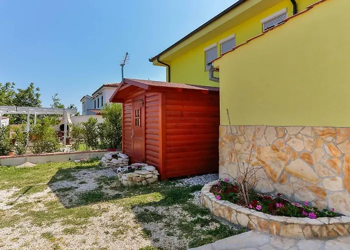 Dora Victoria Dream 아파트 메덜린