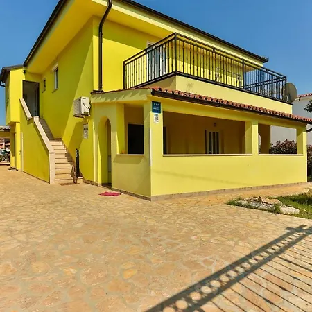 Apartment Dora Victoria Dream *